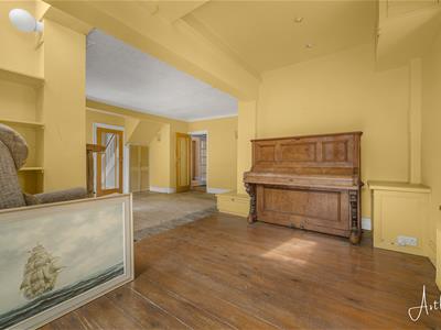 Picture 12